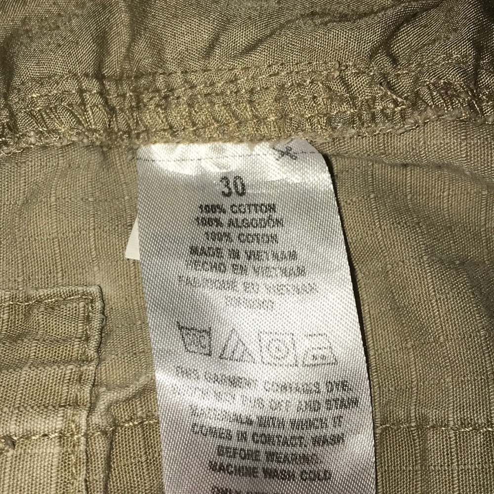 Shorts - Picture 5 of 5